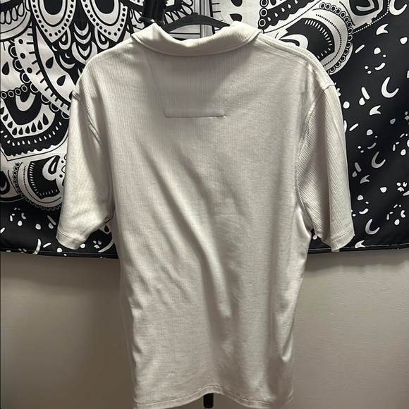 Perry Ellis Classic Beige Polo Shirt - Picture 3 of 6